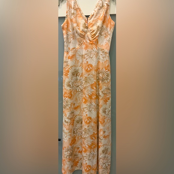 Unbranded Dresses & Skirts - HANDMADE Elegant White, Peach and Beige  Floral Maxi Dress M